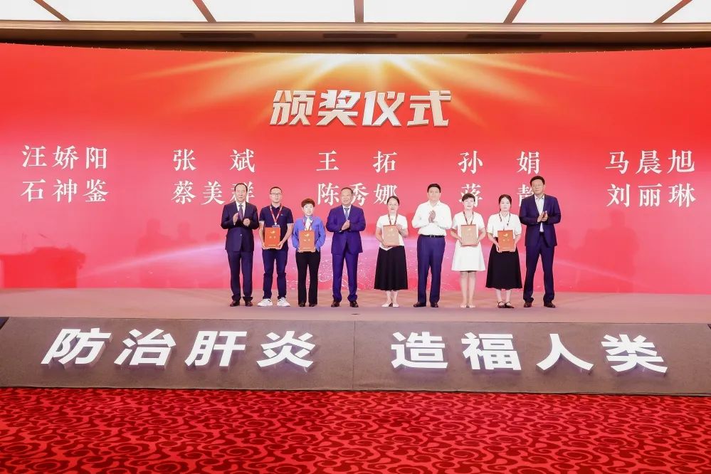 77d440debc532c18a52ee8824480bb45.jpg